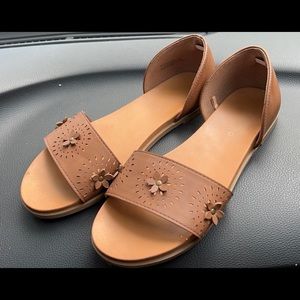 Light brown floral sandals